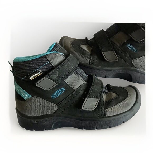 Keen Boots Boys Size 12 Hiking Snow Boots Hook And Loop Closure - Picture 2 of 6